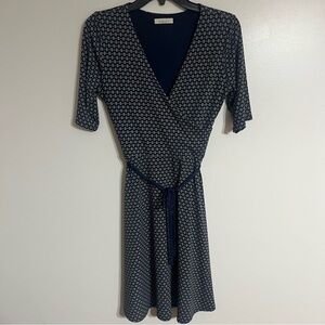 Gilli Carenza Faux Wrap Geometric Print Size Small V-Neck Dress Navy‎ Blue